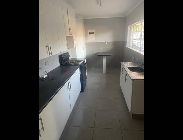 3 BEDROOM HOUSE FOR SALE IN GROENEWEIDE